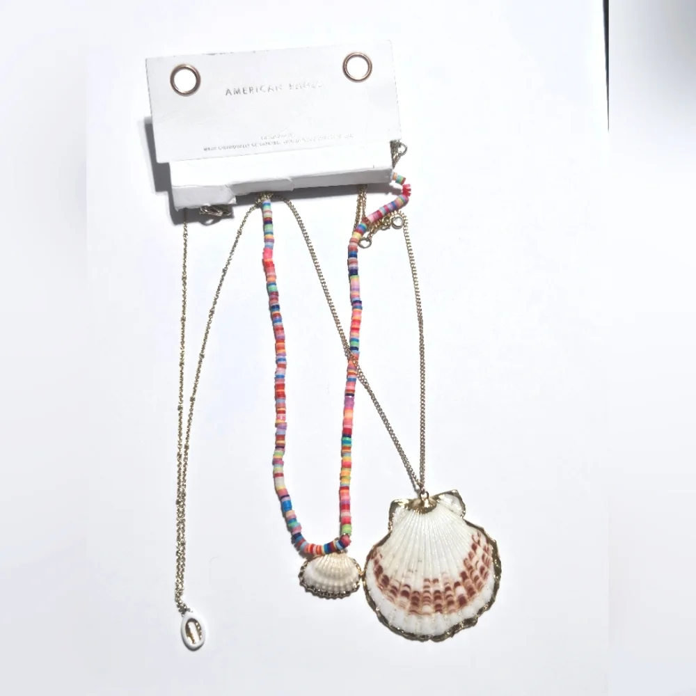 American Eagle Colorful Beaded Necklace Set Of 3 with Shell Pendants - Picture 2 of 2